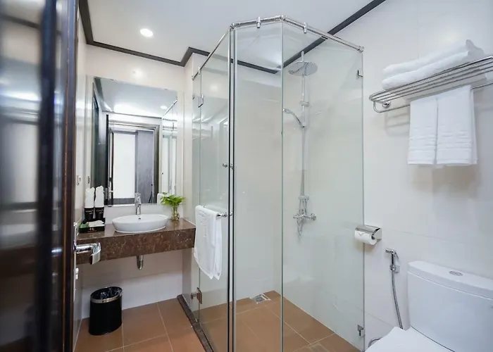 Halong Plus Hotel